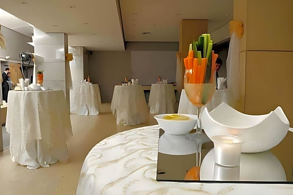 Ontur Izmir Otel