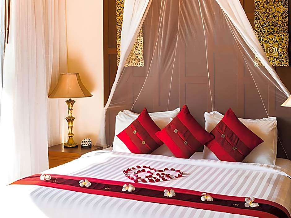 Layalina Hotel
