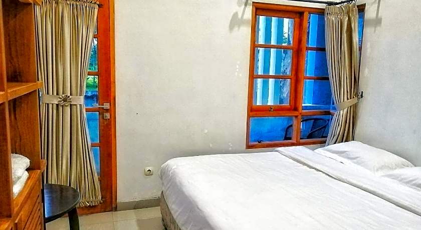 Tiray Homestay Syariah Yogyakarta Mitra RedDoorz