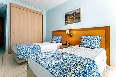 Classic Quadruple Room