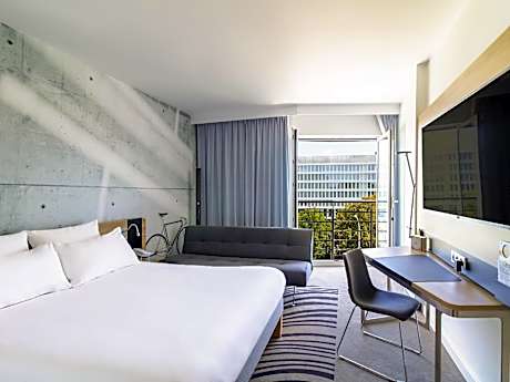 Executive Room with 1 double bed and chaise