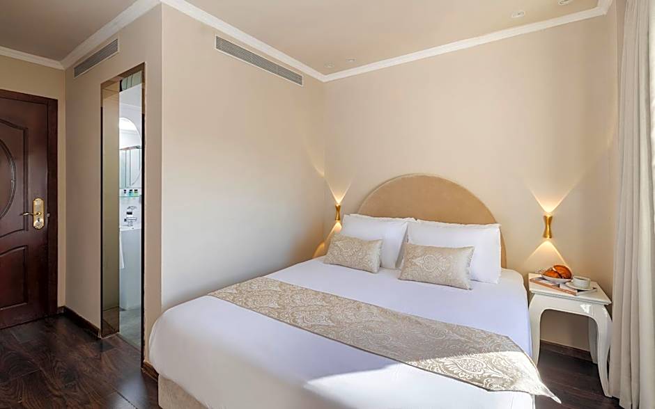 Agripas Boutique Hotel