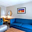 Holiday Inn Express and Suites - Petersburg - Fort Lee by IHG