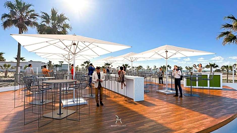 Casa Blanca Golf Villas