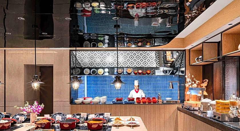 Novotel Nantong Center