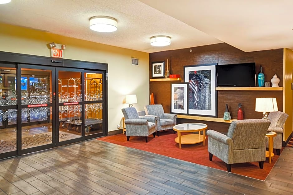 Hampton Inn Louisville Airport Fair/Expo Center
