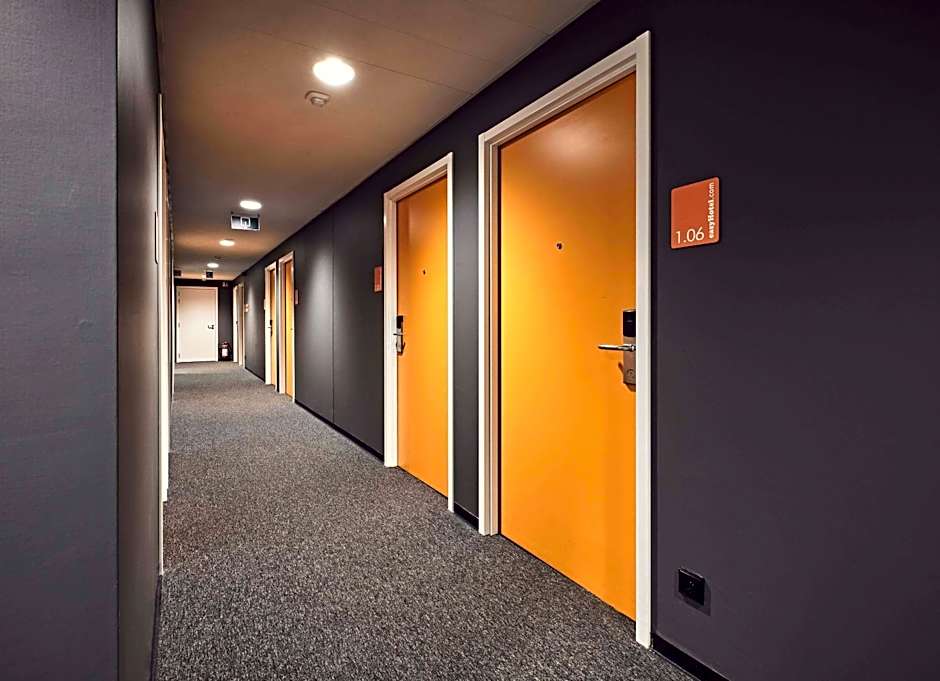 easyHotel Brussels City Centre