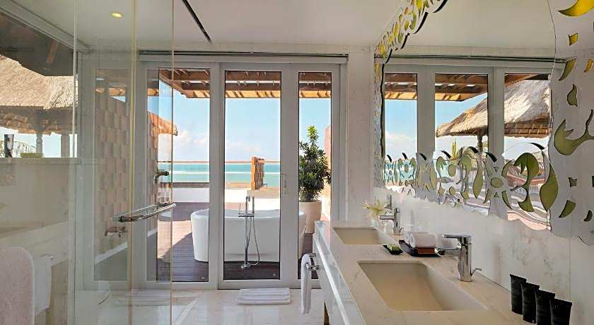 Hotel Nikko Bali Benoa Beach