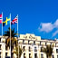 Hôtel Le Royal Promenade des Anglais