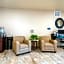 Cobblestone Hotel & Suites - Newport