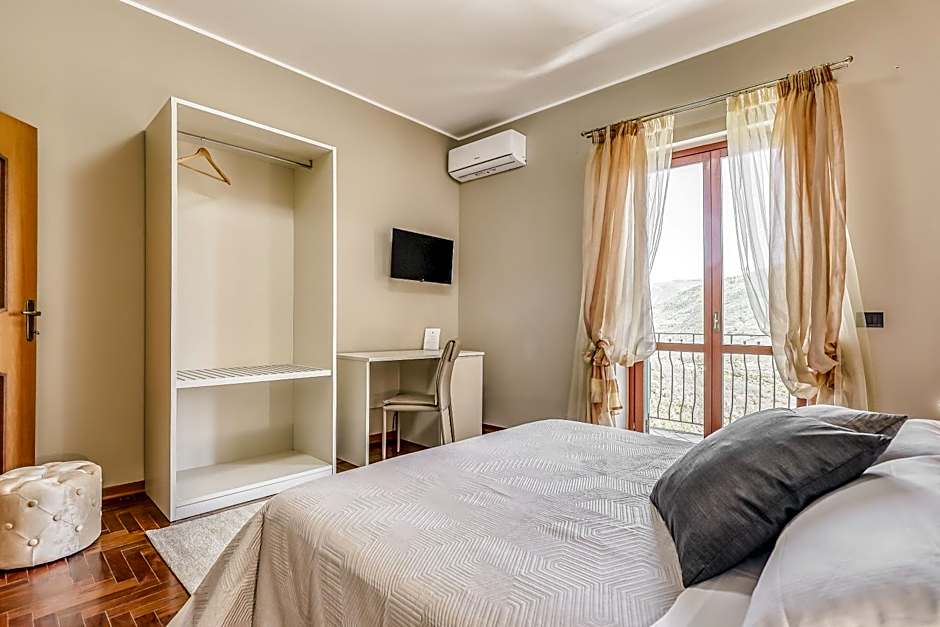 Hotel Villa De Santis