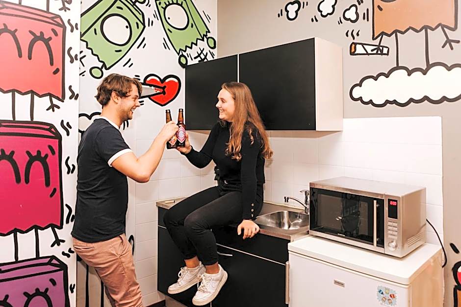 Amsterdam Teleport Hotel