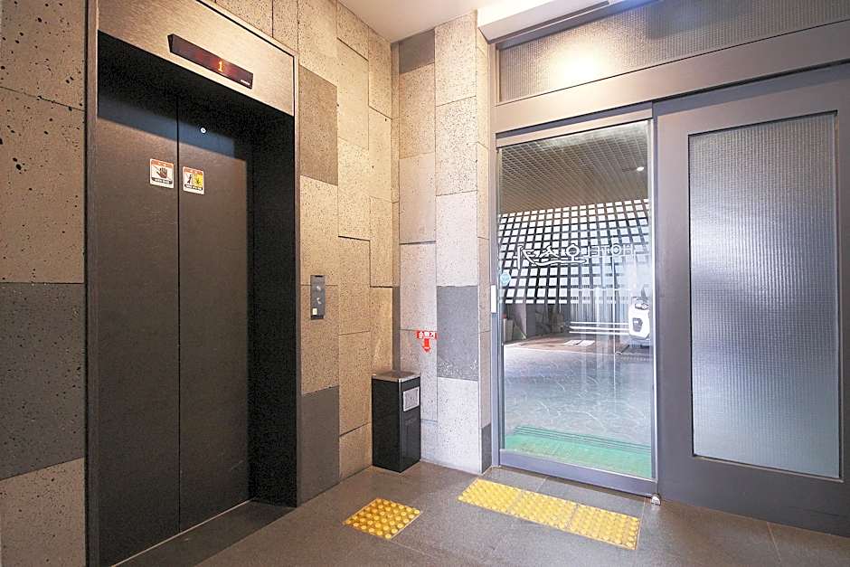 Jeonju Sinsigaji Oscar