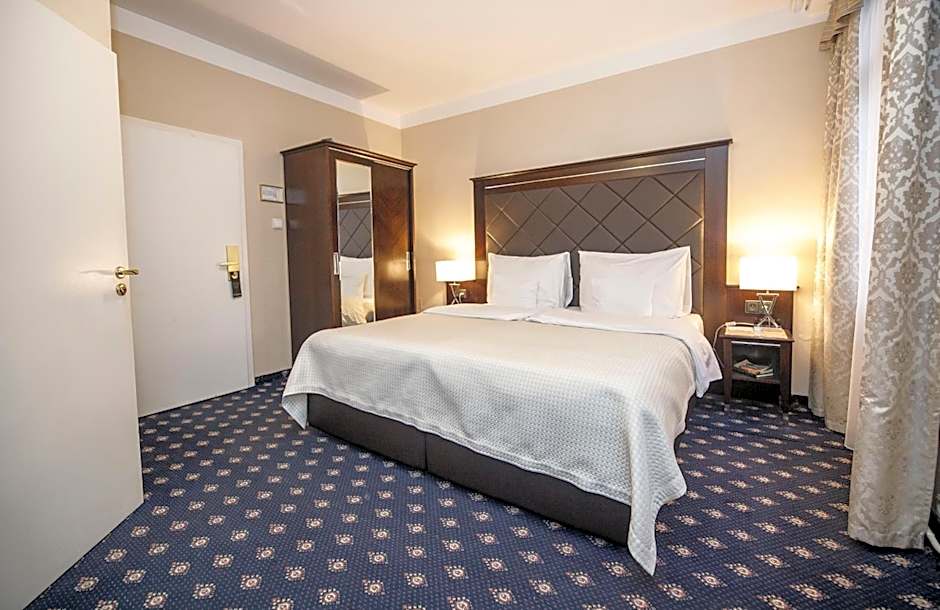 Pytloun Old Armoury Hotel Prague, Stara Zbrojnice