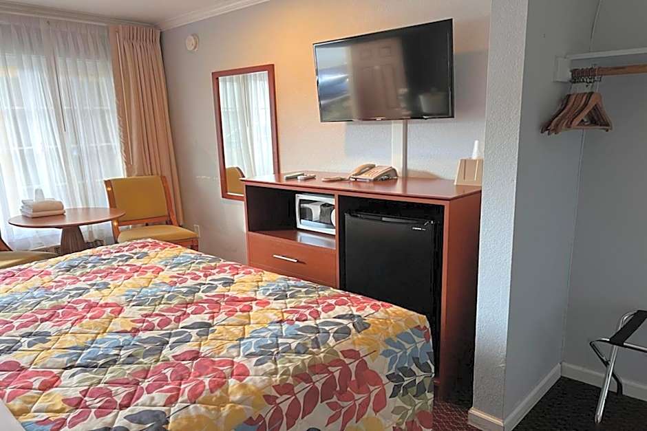 Islander Motel Santa Cruz CA