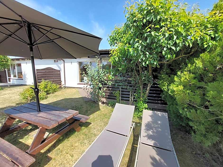 Domki Letniskowe Pod Orzechem Dziwnówek-Wrzosowo