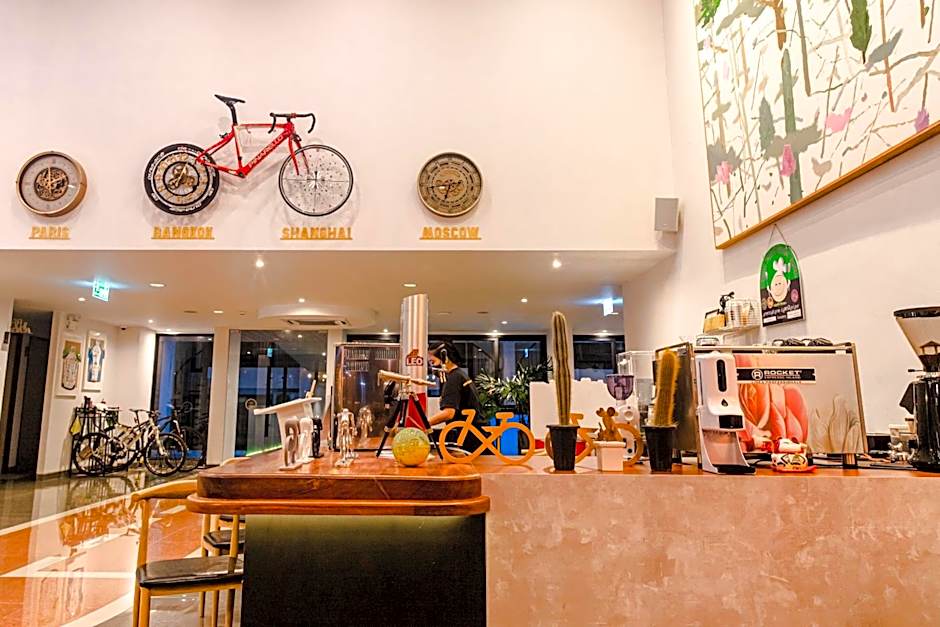 Tour De Phuket Hotel - SHA Plus