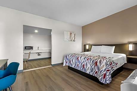 Deluxe King Room Non-Smoking