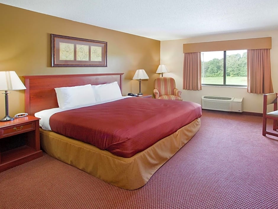 AmericInn by Wyndham Boiling Springs Near Gardner Webb U