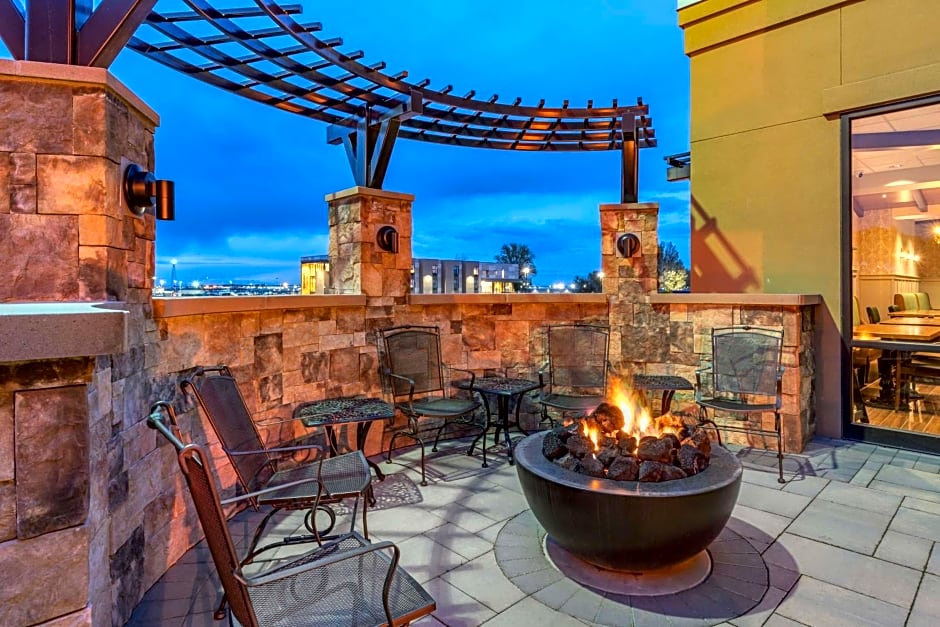 Best Western Premier Pasco Inn and Suites