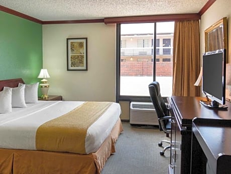 King Room - Non-Smoking