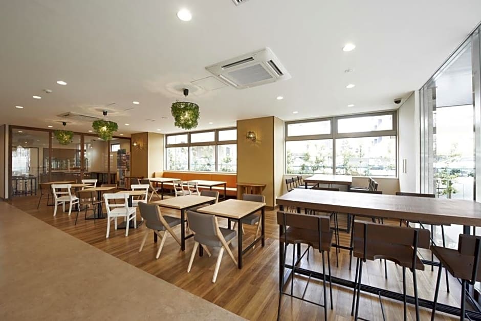 Hotel Sun Clover Koshigaya Eki mae