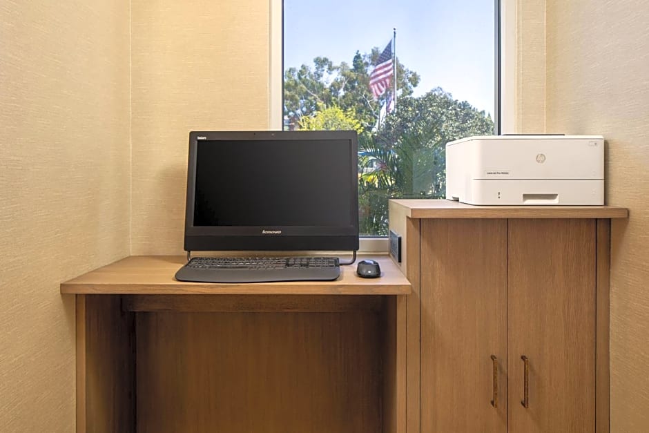 Sonesta ES Suites Carmel Mountain - San Diego
