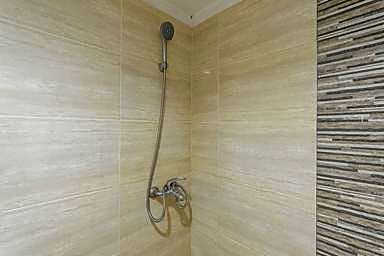 RedDoorz Plus near Sepinggan Airport 3 Balikpapan