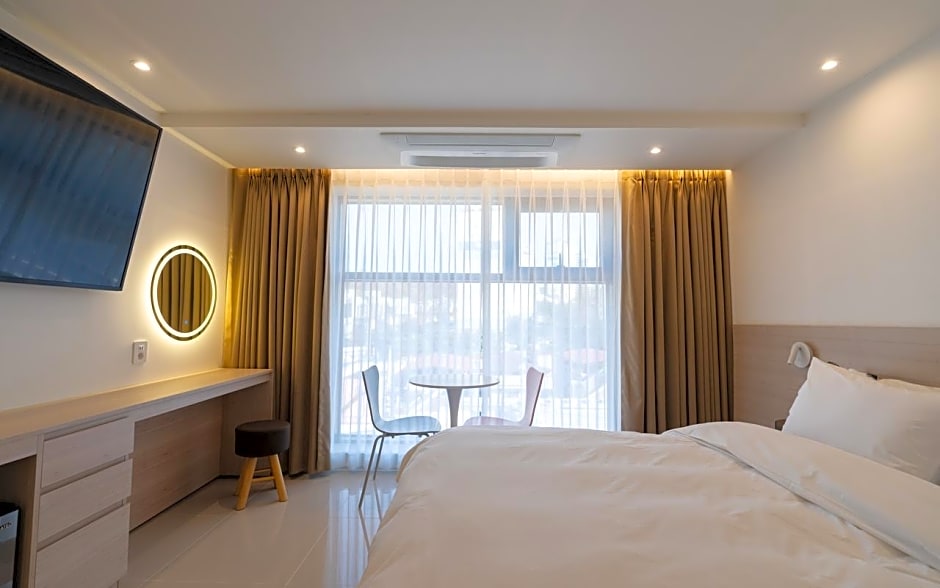 Jeonju Junghwasan-dong MH HOTEL