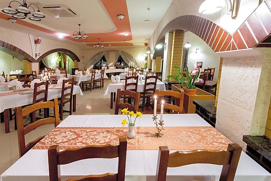 Kompleks Hotelowy Logos