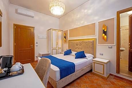 SuperiorRoom