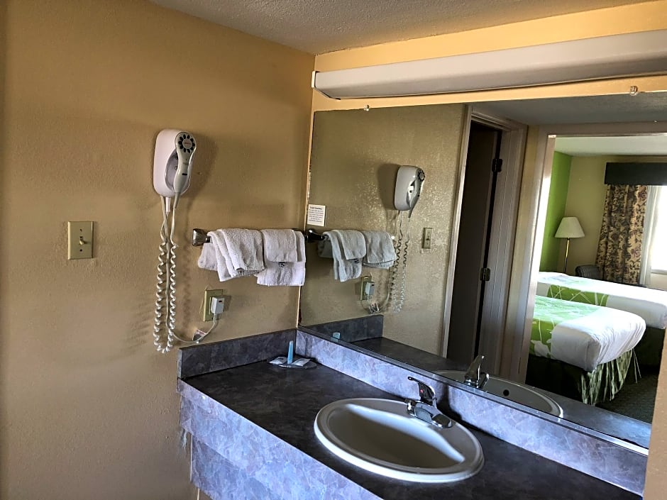 Rodeway Inn