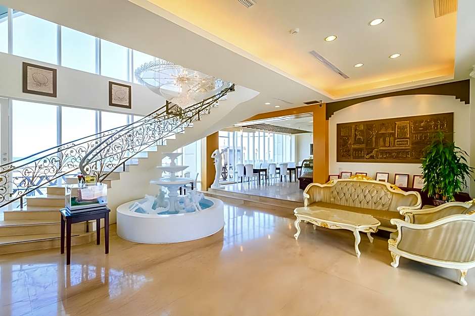 STARRISE LEISURE HOTEL