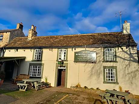 Ye Olde Bowling Green Inn