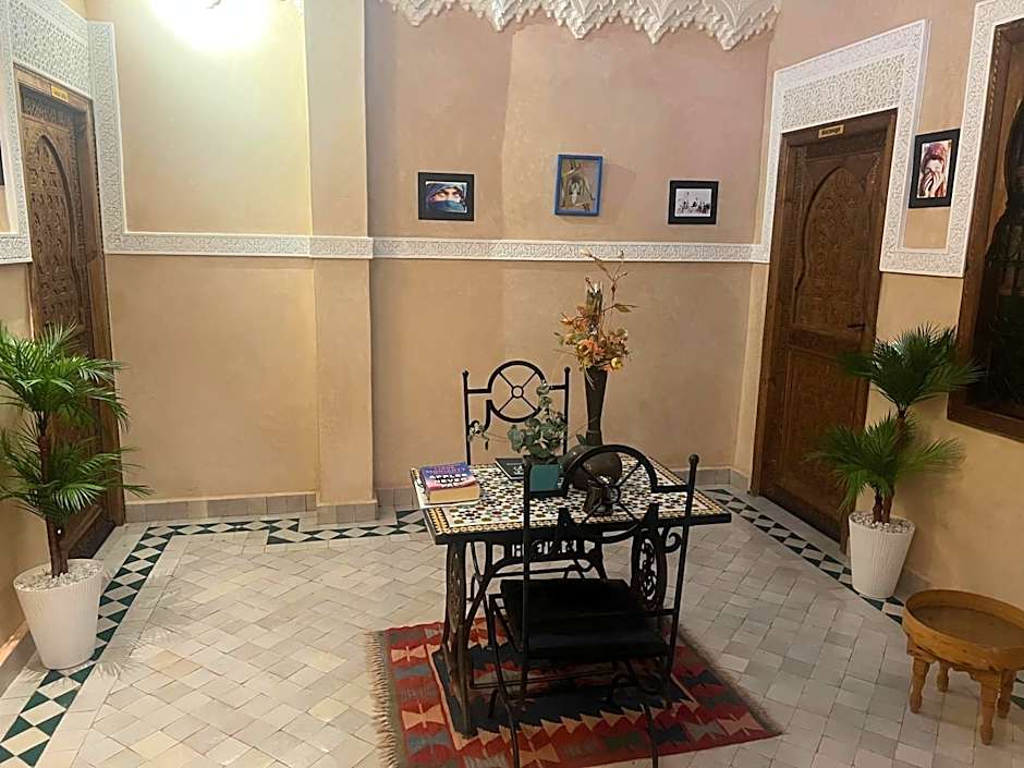 Riad La Rose Des Sables