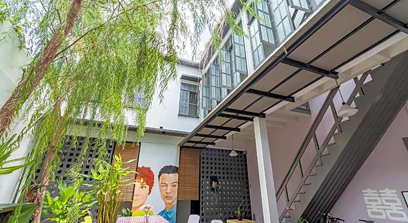 Yu Cafe Hostel