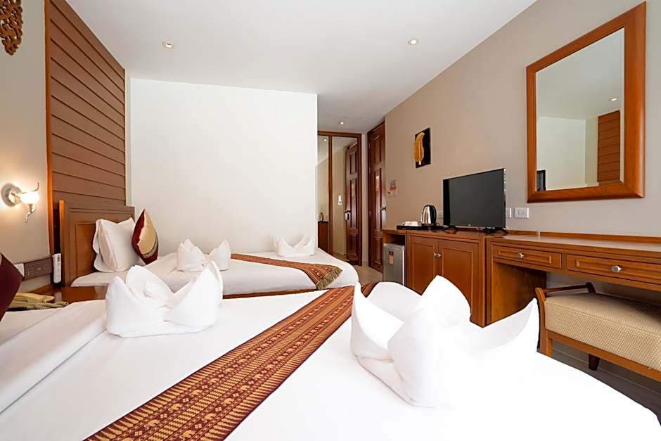 Baan Sukhumvit Soi 18