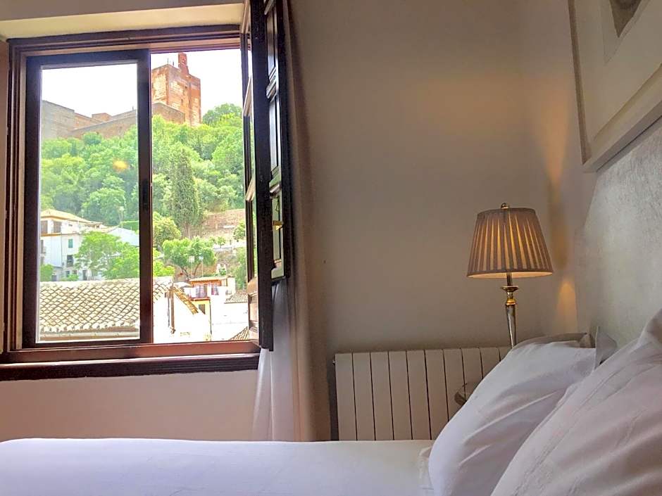 Palacio De Santa Ines