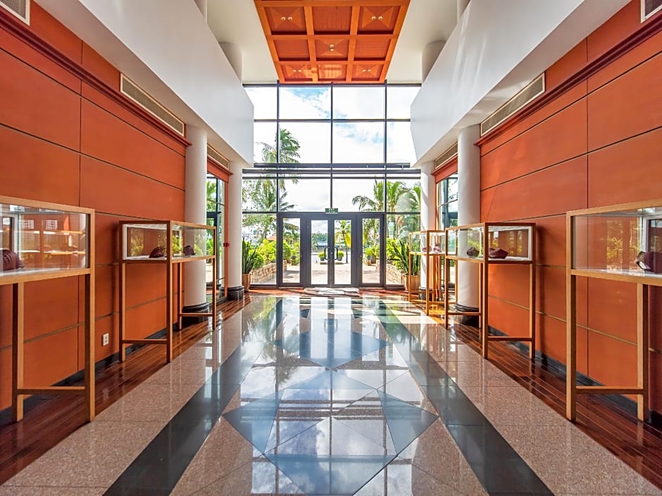 Saigon Domaine Luxury Residences