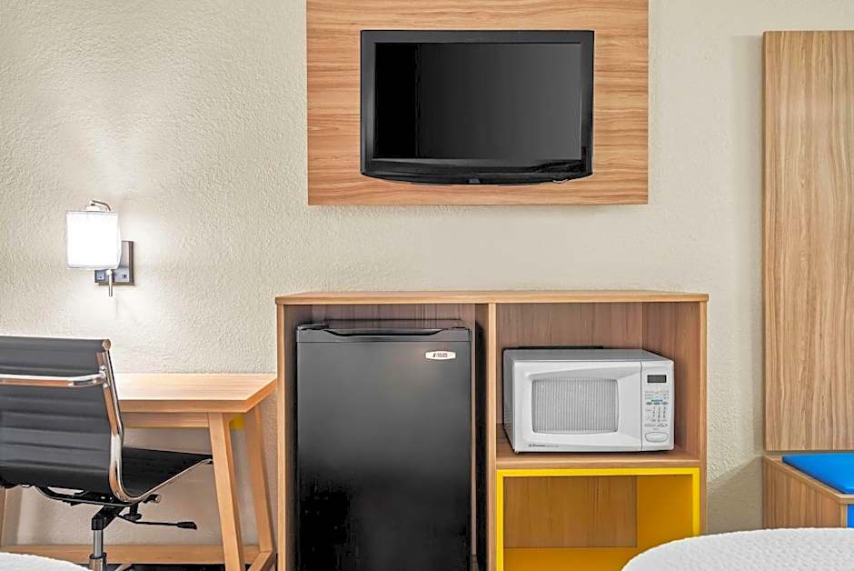Days Inn by Wyndham Jacksonville NC