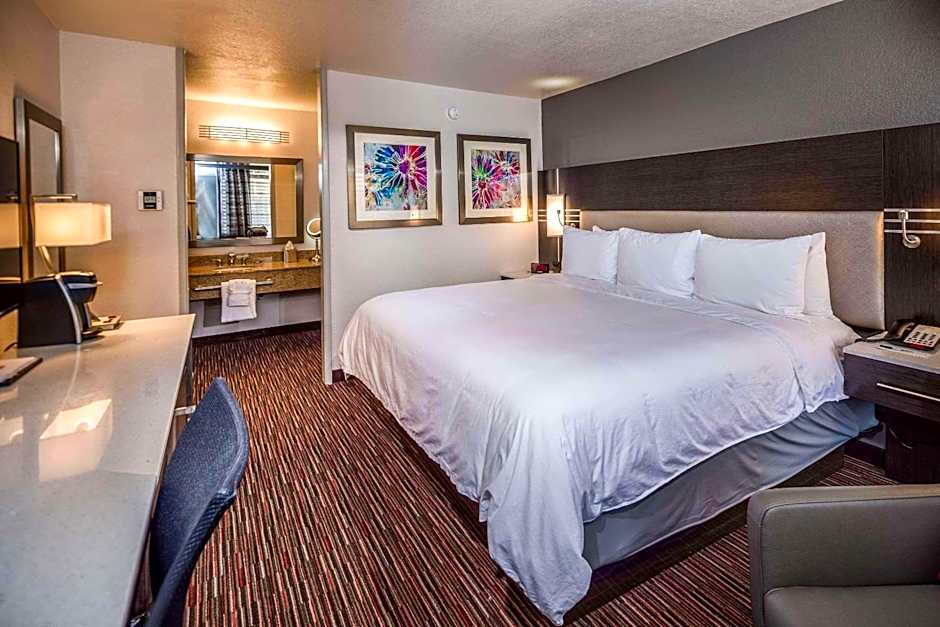 Radisson Hotel Oakland Airport – Oakland, CA
