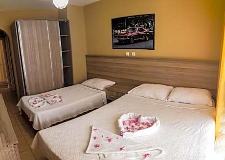 Standard Double or Twin Room (2 Adults + 1 Child)