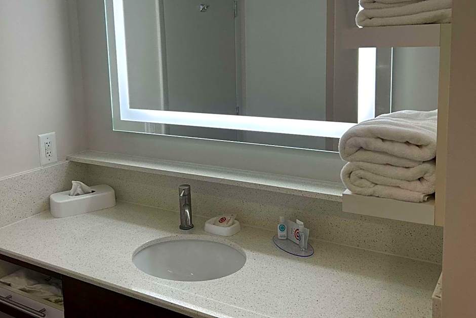 Comfort Inn Darien - North Brunswick