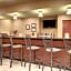 Castle Rock Inn & Suites - Quinter