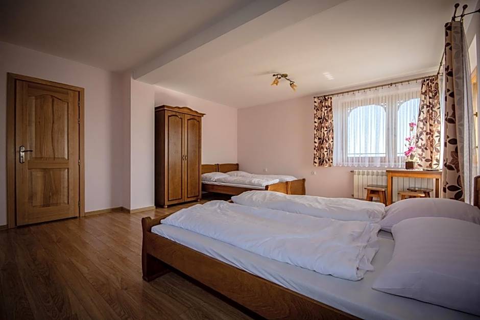 Podhalanski Dworek z Jacuzzi