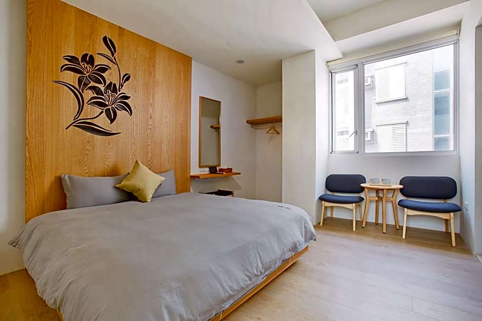 Wood Whispering Residence