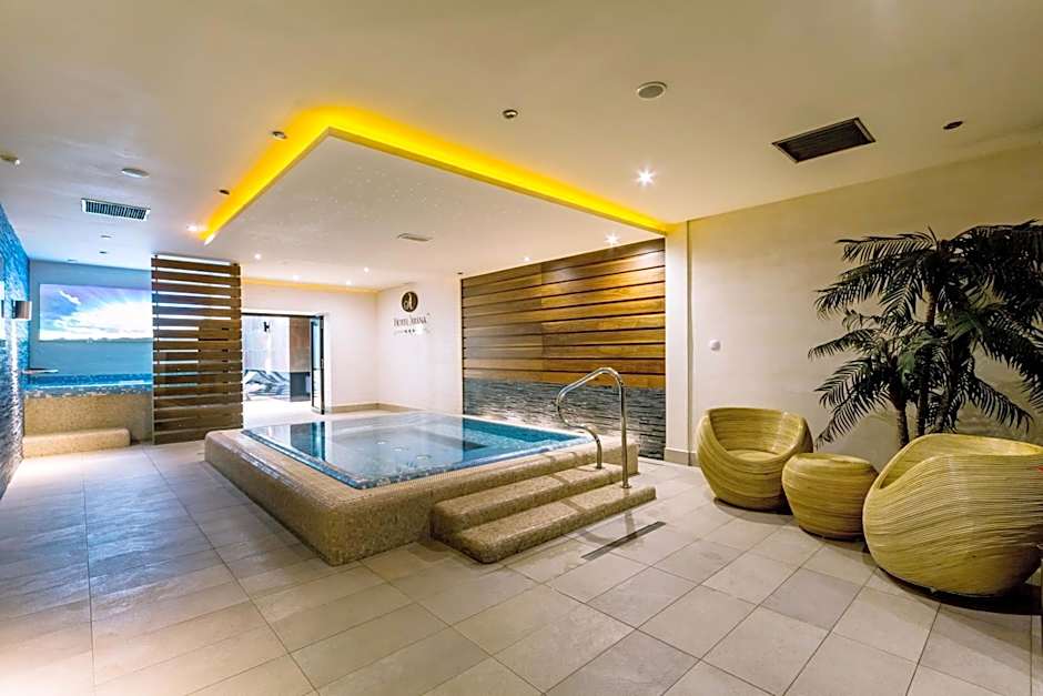 Arena Hotel Spa & Wellness