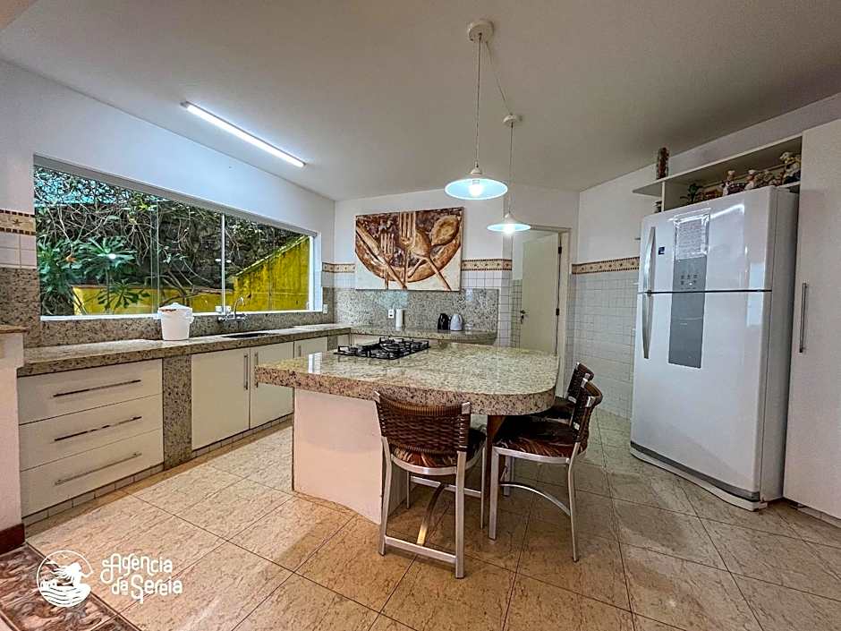 Casa c/piscina e vista p/ Ilha das Cabras em Piúva