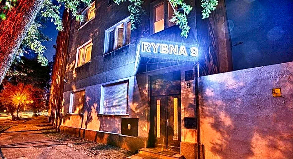 Najtańsze noclegi Rybna 9