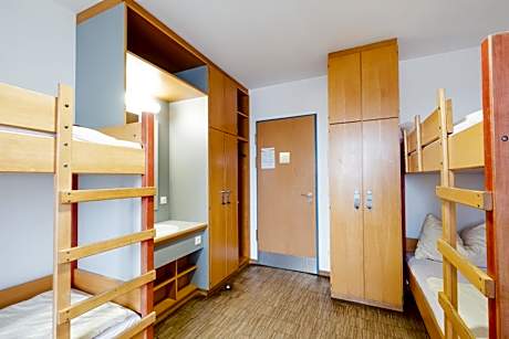 Quadruple Room with Shared Bathroom